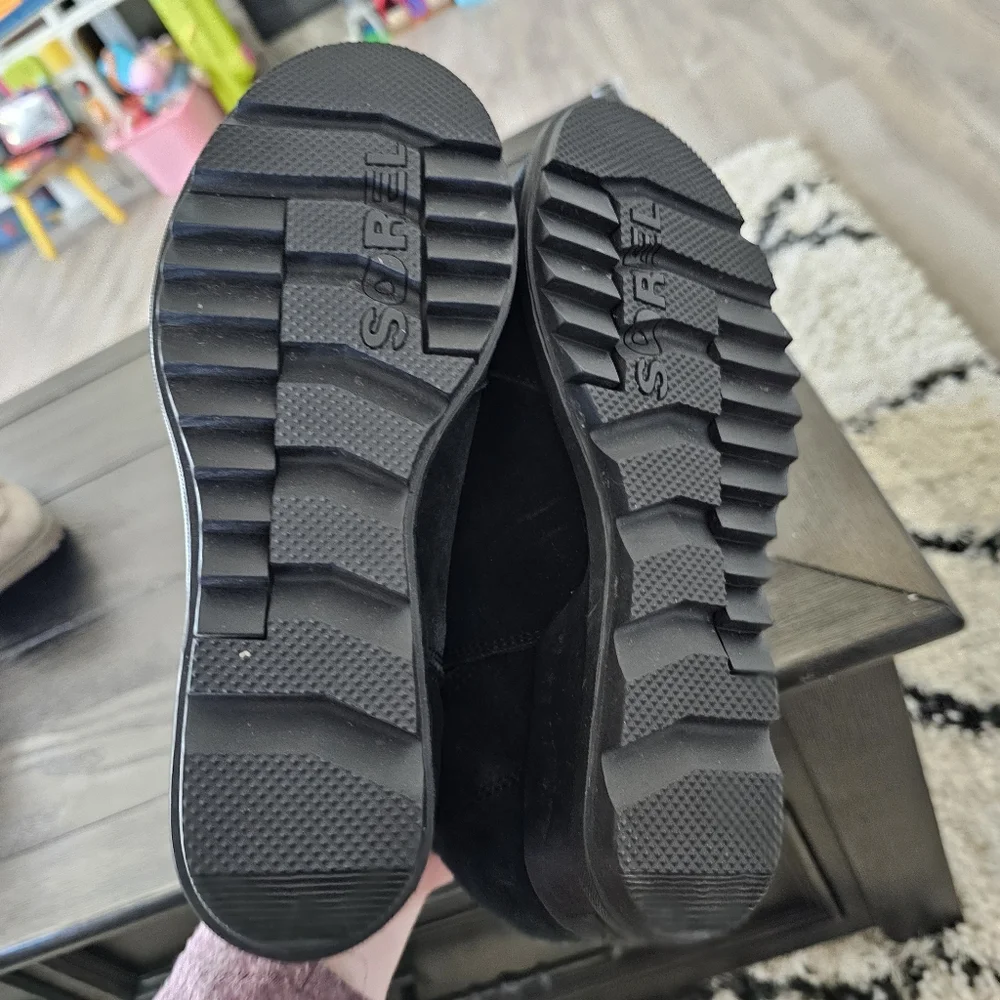Sorel Evie Zip Bootie - Picture 7 of 8